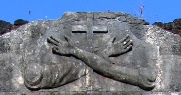Runas da Igreja de So Francisco em Alcntara (Maranho): emblema franciscano